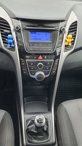 Hyundai i30 kombi, benzín, 1.6 MPI, 88 kW, === 96 400 km === - 14