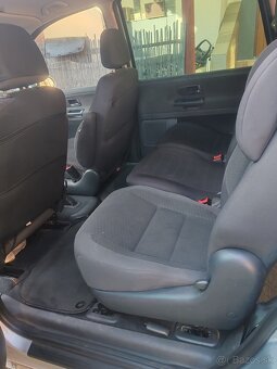 Predám vw sharan 1.9 tdi 85kw 4x4 - 14