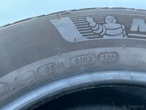 PREDÁM 4 kusy zimné pneumatiky MICHELIN 225/60 R18 104H SUV - 14