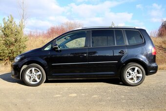 VW TOURAN 2.0TDi 103kW HIGHLINE - 14