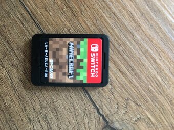 Predam alebo vymenim Nintendo Switch v1 - 14