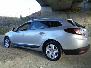 Renault Megane Grand Tour  2011  1.6 Benzin 81KW - 14