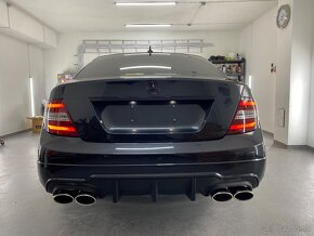 Mercedes Benz c350 cgi - 14