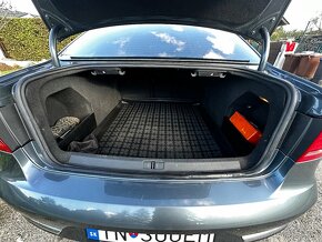 Volkswagen Passat B7 1.6 TDI - 14