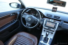 Volkswagen Passat Variant 2.0TDI DSG Highline Business - 14