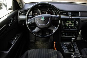 Škoda Superb Combi 1.6 TDI CR DPF Ambition - 14