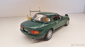 1:18 MAZDA MIATA/MX-5 - 14