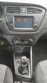 Hyundai i20 1.2i Cool - 14