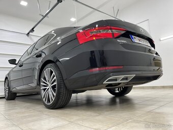 Škoda Superb 2.0 Tdi 110 Kw - 14