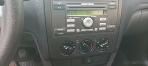 FORD FOCUS AMBIENTE 1,4 BENZIN 59 KW - 14