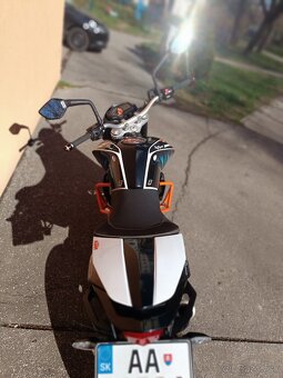 KTM Duke 690 - 14