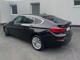 Predám BMW rad 5 530d xDrive - 14