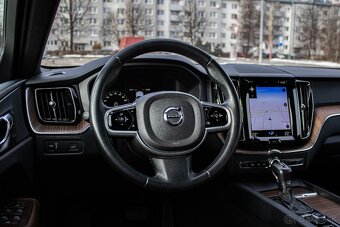 Volvo XC60 D5 Inscription AWD A/T - 14