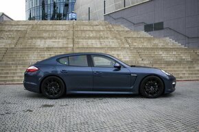 Porsche Panamera 4S V8 4x4 AT6 400k - 14