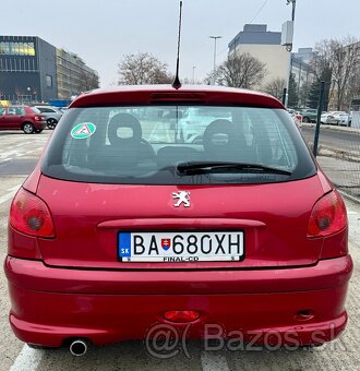 Peugeot 206 1.4i - 55KW - Čerevený - plne pojazdný - 14