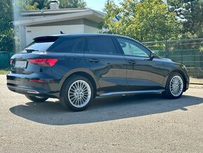 Audi A3 Sportback 35 1.5 TFSI S line Limitovaná Edícia S tro - 14