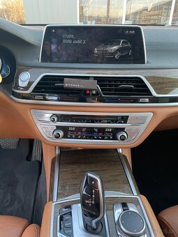 Predám BMW 730d full výbava - 14