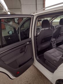 Vw Touran 1.4 tsi,cng cena :9999+dohoda - 14