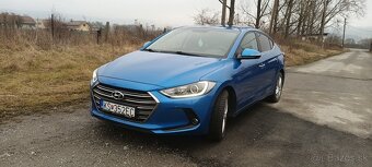 Hyundai Elantra Prémium 65000km - 14