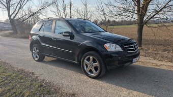 Mercedes ml W164 V8 - 14