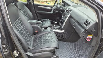 Mercedes Benz B trieda B150 - 14