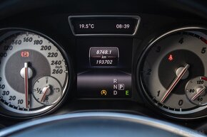 Mercedes-Benz CLA Kupé 200 CDI AMG LINE - 14