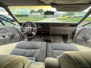 Lincoln Town Car 5,0 l - 14