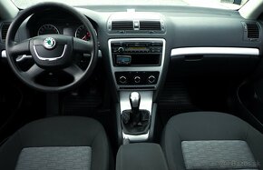 ŠKODA OCTAVIA COMBI 1.6TDI 4x4 77w KLIMA, STK, ŠPZ - 14