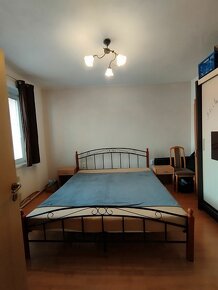  Znížená cena  Na predaj pekný 3 izbový byt v Leviciach - JK - 14