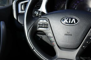 Kia Cee´d SW 1.4 CVVT Strieborná Edícia - 14