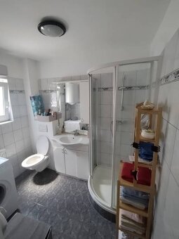 CHORVÁTSKO - Dom s troma apartmánmi - Donji Karin, Zadar - 14