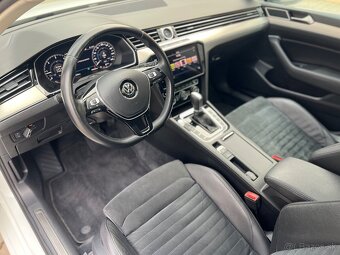 VOLKSWAGEN PASSAT HIGHLINE 2.0 TDI VARIANT - 14