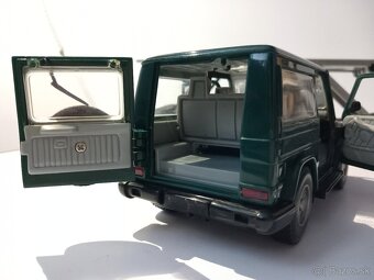 1:18 Mercedes Benz triedy G - 14