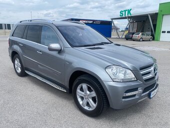 Mercedes-Benz GL350 - 14