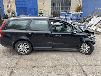 Volvo v 50 2010 , 2.0 TDI 100kw 019-26 - 14