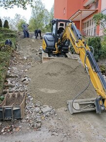 Stavebné práce základova doska platna hrubá stavba základy - 14