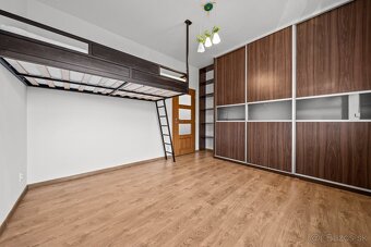 VZDUŠNÝ 3-IZB. BYT, TERASA 54,07 m², GARÁŽ, TEHLOVÁ STAVBA - 14