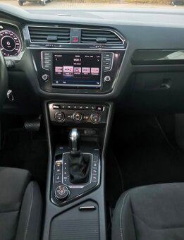 VW Tiguan 2.0 TDI 140kw DSG 4Motion Virtual Cockpit R-Line - 14