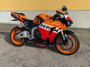 Honda CBR 600RR REPSOL 2014 AKRAPOVIČ - 14