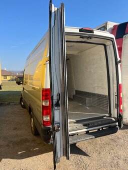 IVECO DAILY 2,3 L3H2 - chladicí izoterm - 14