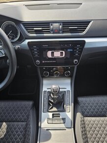 Skoda superb 2,0 TDI Manual 110kw - 14