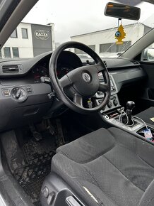 Volkswagen passat b6 2.0 TDi - 14