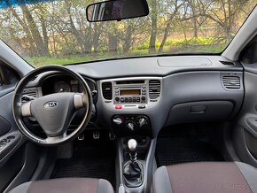 Kia Rio 1.4 LX Plus - 14