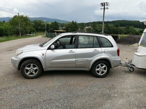 Predám toyotu Rav 4 2003 nafta 85.00kw. - 14