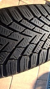 4 ks ZIMNÉ 195/65 R15 91T cca 5-6 mm od 10,-€/kus - 14