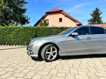 Mercedes E350 - 14