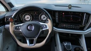 Volkswagen Touareg 2019 3.0 V6 TDI 231k Eleganc 4x4,odp.DPH - 14