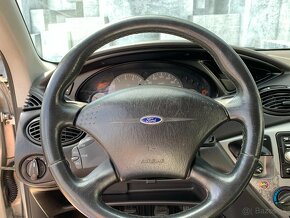 Ford Focus 1.6i, 74KW - 14