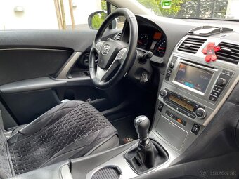 Toyota Avensis Combi, Mesačne: 69€ - 14