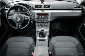 Volkswagen Passat Variant 2.0 TDI BMT Comfortline - 14